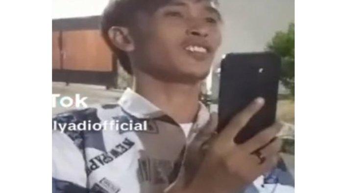 Beredar di media sosial momen Aep saksi kunci kasus Vina menuduh Pegi Setiawan bohong.