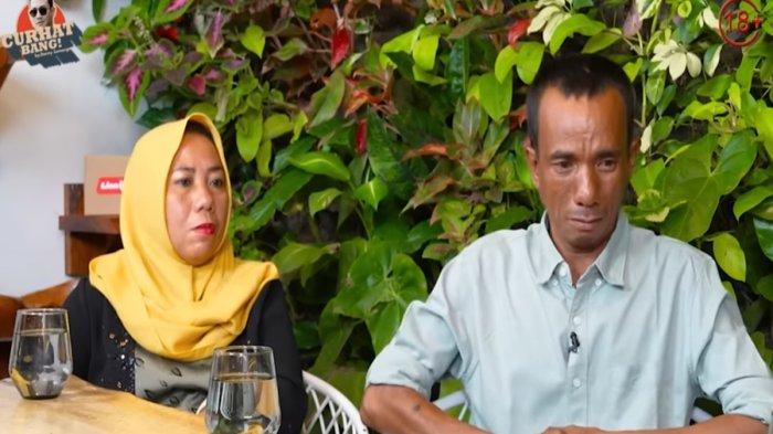 Tante dan ayah AA saat berbicara di podcast YouTube CURHAT BANG Denny Sumargo yang ditayangkan Rabu (11/9/2024) malam.