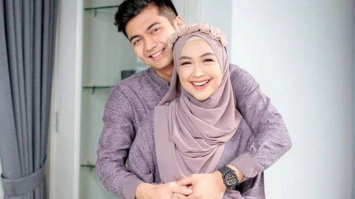 Ditengah proses percerainnya, Ria Ricis diduga mencabut gugatan cerai kepada Teuku Ryan. ibu satu anak itu tampak tak hadir dalam sidang cerainya.