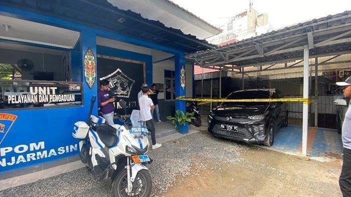 PEMBUNUHAN JURNALIS - Dua barang bukti terkait dugaan pembunuhan jurnalis Juwita diamankan di di Detasemen Polisi Militer Pangkalan TNI Angkatan Laut (Denpomal) Banjarmasin, Rabu (2/4/2025). Juwita diduga 2 kali dirudapaksa oknum TNI AL, sempat cerita ke kakak ipar hingga tunjukkan bukti video 5 detik.