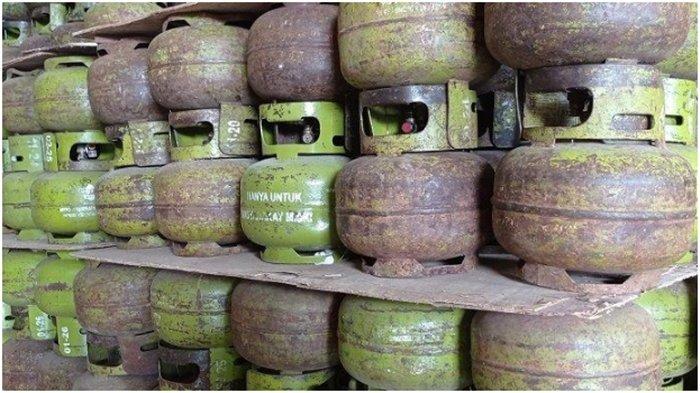 Gas elpiji 3 kilogram langka di Pagaralam, warga mengungkap keresahaannya. Jika pun ada yang jual maka harganya melambung sampai Rp 35.000 per tabung. Gambar ilustrasi
