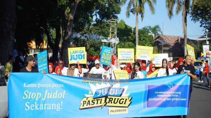 ROADSHOW : GoPay menggelar roadshow untuk meningkatkan kesadaran akan risiko perjudian daring melalui gerakan Judi Pasti Rugi di Palembang