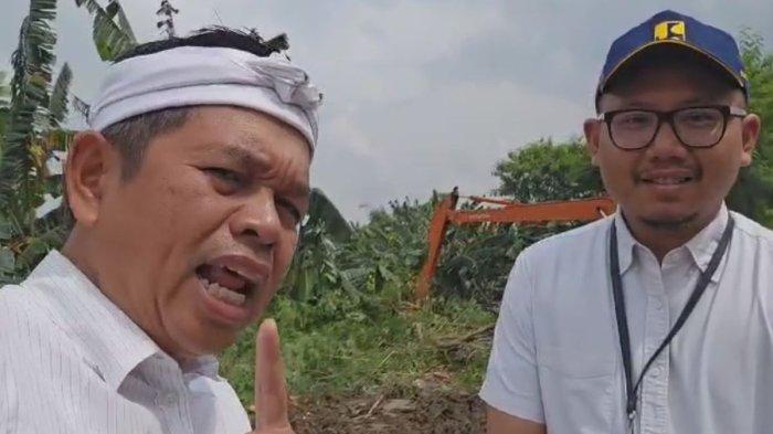 LAHAN SUNGAI BERSERTIFIKAT. Dedi Mulyadi, menemukan fakta mengejutkan saat meninjau bantaran Sungai Bekasi untuk melihat proses pelebaran sungai, Senin (10/3/2025). Gubernur Jawa Barat, Dedi Mulyadi, dibuat murka dengan lahan bantaran Sungai Bekasi yang bersertifikat hak milik perorangan, minta Menteri ATR Cabut