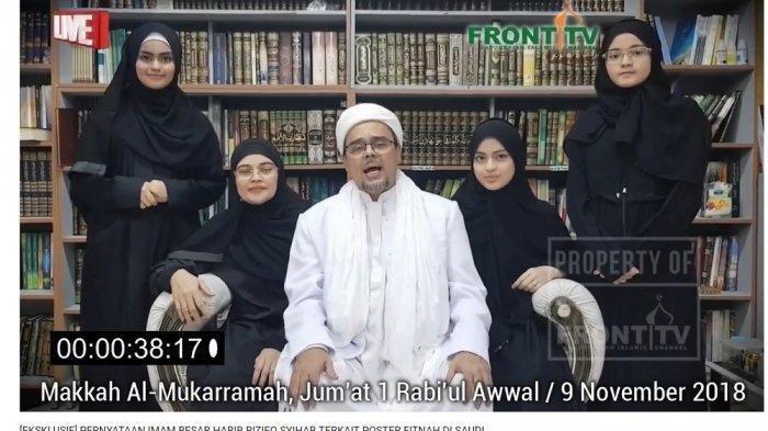Habib Rizieq dengna Istri dan anak anaknya