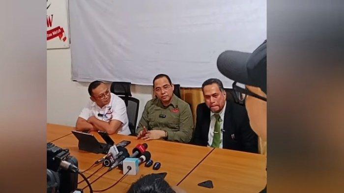Hanifa Sutrisna menggaet kuasa hukum ayah Nagita Slavina untuk menyerang balik pihak Raffi Ahmad.