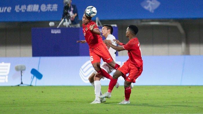 Jadwal Siaran Langsung Sepakbola Malam ini : ada Timnas Indonesia vs China Taipei, Ajax vs Marseille