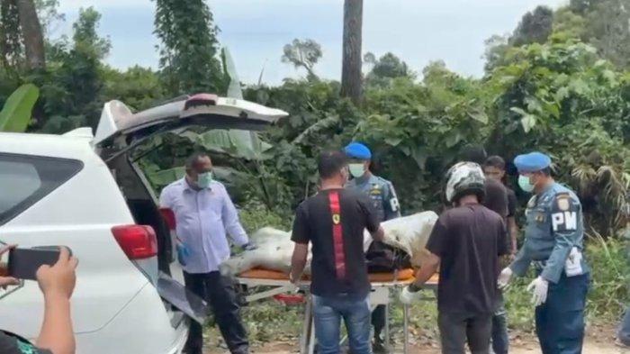 SALES MOBIL DIBUNUH : Jasad Imam ditemukan di dalam semak belukar di kawasan Gunung Salak, Kecamatan Sawang, Kabupaten Aceh Utara, Senin (17/3/2025).