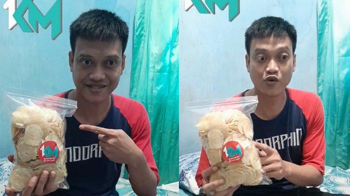 Kabar Terkini Kurnia Meiga Mantan Kiper Timnas, Rela Jual Emping Setelah Alami Gangguan Pengelihatan