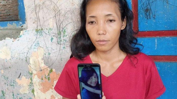 Keluarga Vina Dewi, korban pembunuhan oleh geng motor di Cirebon tahun 2016 lalu buka suara. Ngaku didatangi dua orang ke rumahnya sebelum polisi usut tiga indentitas DPO