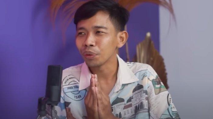 Komedian Dede Sunandar