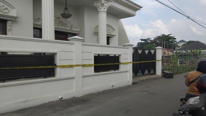 Rumah mewah milik Antoni, bos distro yang bunuh pegawai koperasi di Palembang