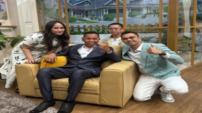 Kondisi komedian Tukul Arawana usai terkena stroke, akhirnya tampil di layar kaca.