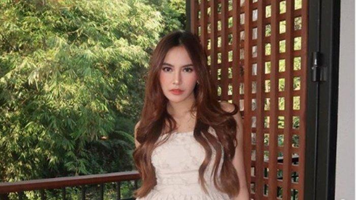 Mahalini mengambil sikap tegas dengan melaporkan pemilik akun TikTok bernama @Hazwa_ ke polisi buntut tudingan selingkuh dari Rizky Febian.