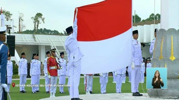 Mengenal sosok Akmal Faiz Ali Khadafi, yang terpilih pembentang bendera merah mutih Paskibraka Nasional 2024 mewakili Provinsi Jawa Tengah.