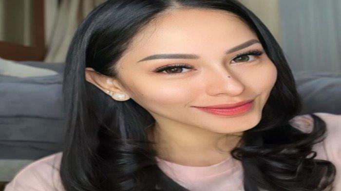 Mengenal sosok Jessica Juliantiano kekasih baru komika Boris Bokir jadi sorotan.