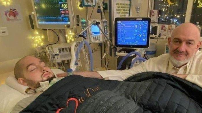 PANGERAN AL WALEED MENINGGAL - Pangeran Arab Saudi Al-Waleed dijuluki sleeping prince yang telah terbaring koma selama 20 tahun.
