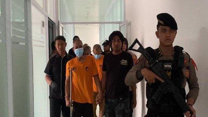 Pelaku perampokan satu keluarga di Bogor nekat bunuh korban mengaku kesal ditagih uang.