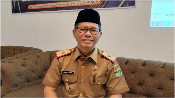 Plt Kepala Disbudpar Kabupaten Musi Rawas Rehal Ikmal mengungkapkan Danau Aur tempat wisata di Musi Rawas akan direnovasi dan anggaran mencapai Rp 15,3 miliar.
