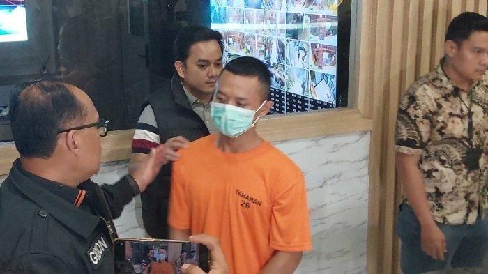 Polisi menetapkan seorang tersangka dalam kasus dugaan penganiayaan yang menewaskan mahasiswa Sekolah Tinggi Ilmu Pelayaran (STIP), Cilincing, Jakarta Utara, yakni Tegar Rafi Sanjaya (21), mahasiswa tingkat 2 STIP Jakarta