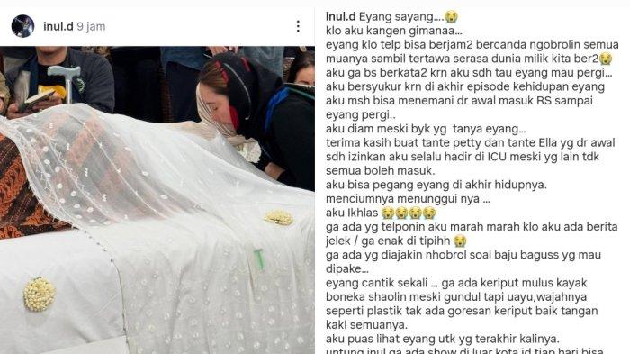 DUKA INUL DARATISTA. Potret Inul Daratista mencium jenazah Titiek Puspa Di Rumah Duka, Kamis, (10/4/2025). Inul menuliskan pesan emosional penuh cinta dan kenangan untuk almarhum Titiek Puspa.