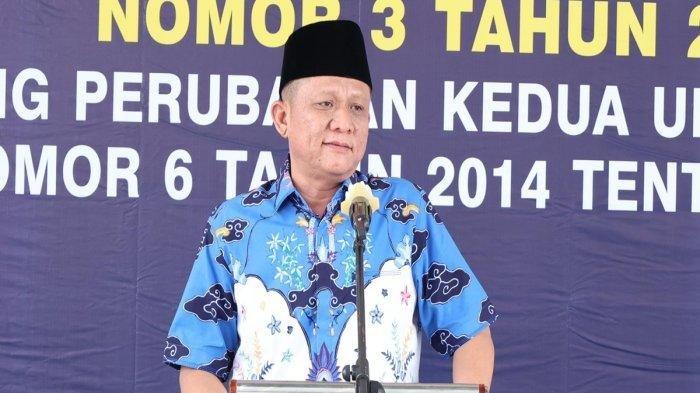 Inilah profil sosok Lanosin atau Enos, petahana yang kembali maju di Pilkada OKU Timur 2024.