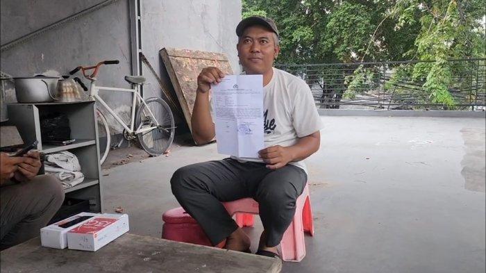 Satori, korban dugaan penganiayaan oleh pemilik rental mobil di Tanjung Priok, Jakarta Utara. Pemilik rental mobil di Tanjung Priok dilaporkan mantan karyawan ke Polres Metro Jakarta Utara atas dugaan penganiayaan