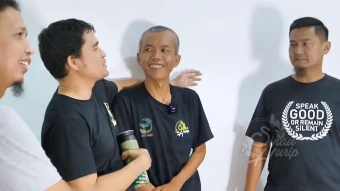 Senyum Enuh Nugraha ODGJ Alumni ITB Kenang Momen Kuliah, Sahabat Kaget Ingat Kejadian Lama