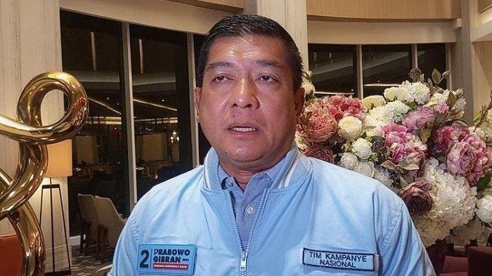 Sosok Silfester Matutina relawan Jokowi.