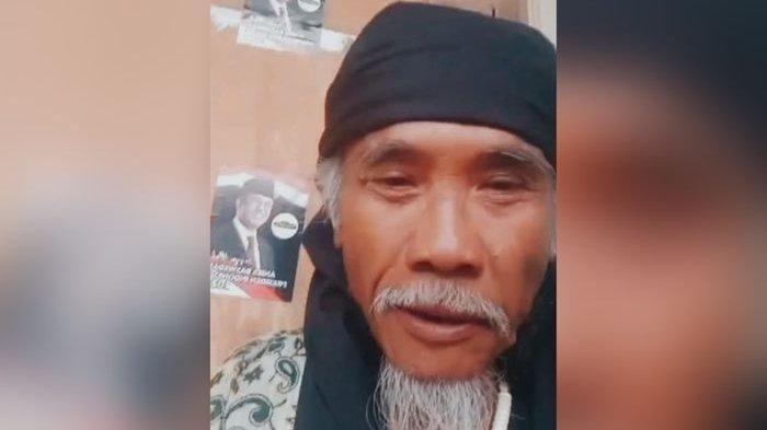 Asep Yusuf alias Abah Suta, alias Asep Alex alias Asep Ucing warga Kecamatan Samarang, Kabupaten Garut, Jawa Barat, yang menantang Hercules berduel.