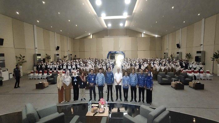 Sekitar 20 ribu siswa SD, SMP dan SLTA se-Kabupaten Muara Enim mengikuti Webinar Gerakan Nasional Literasi Digital 2023 dengan tema ‘“Internalisasi Nilai Pancasila di Ruang Digital