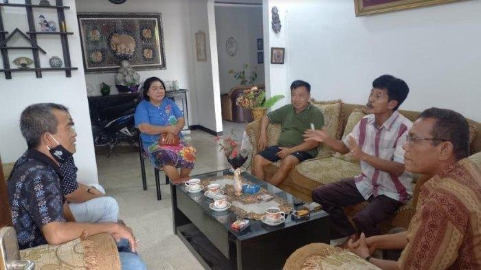 Keluarga Kapolsek Berastagi melakukan pertemuan dengan keluarga D untuk menyelesaikan permasalahan anaknya, di Lampung, belum lama ini. Namun kasus anak Kapolsek Berastagi diduga hamili pacar viral di media sosial