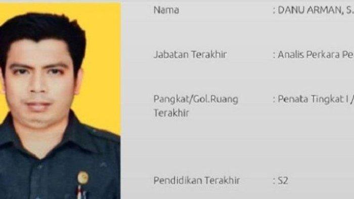 Mantan hakim Pengadilan Negeri Rangkasbitung, Banten, Danu Arman yang dulunya dipecat karena pesta sabu, tapi kini jadi PNS di Yogyakarta