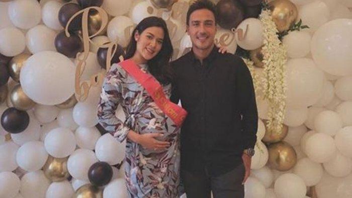 Pasangan Suami Istri, Raisa Andriana dan Hamish Daud Willy
