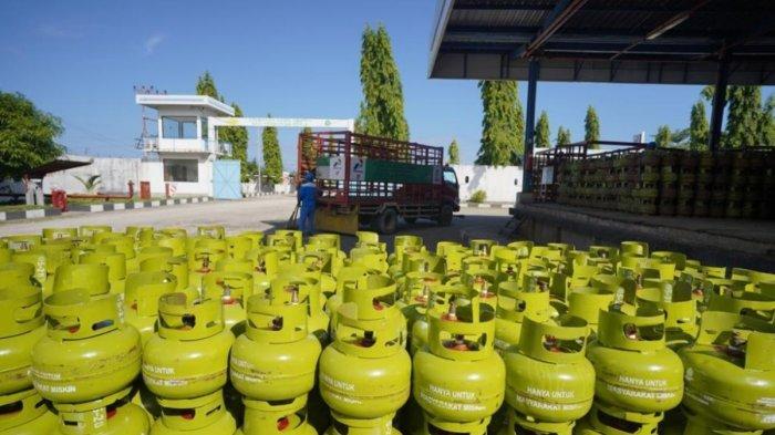 ILUSTRASI LPG 3 KG - Gas 3 kg di salah satu pangkalan di Kendari. Alamat agen penyalur dan pangkalan Liquified Petroleum Gas (LPG) 3 kg di wilayah Kabupaten Jember, Provinsi Jawa Timur