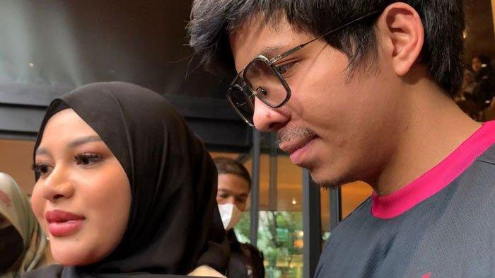 Atta Halilintar dan Aurel Hermanysah. Inilah tindakan Terbaru Atta-Aurel Kepada Pembully Ameena, Akan Beri Efek Jera.