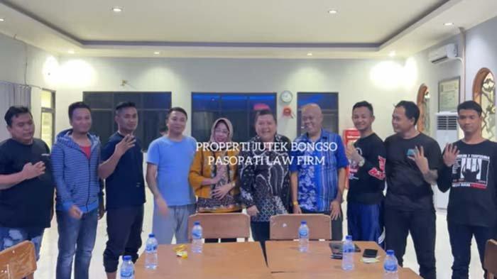 7 terpidana kasus Vina Cirebon saat dibesuk Jutek Bongso dan tim di Lapas Kesambi, Cirebon.