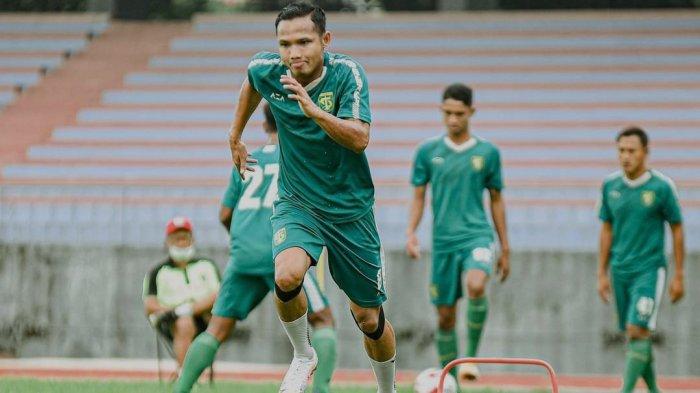 Oktafianus Fernando saat masih memperkuat Persebaya Surabaya