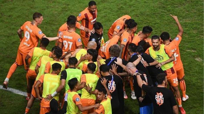 Borneo FC berpeluang menggeser Persebaya Surabaya di posisi puncak klasemen sementara