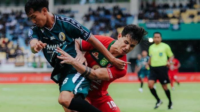 Bruno Moreira di laga PSS SLeman vs Persebaya Surabaya di Stadion Manahan, Solo.