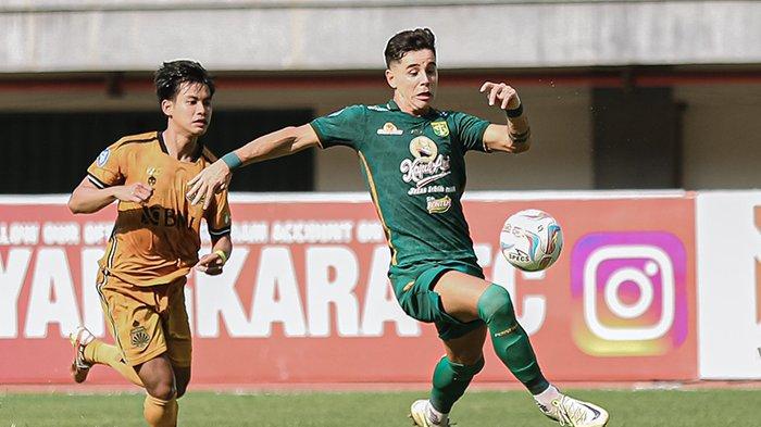 Bruno Moreira, penyerang Persebaya Surabaya asal Brasil itu paling tajam di Bajul Ijo hingga pekan kesembilan Liga 1