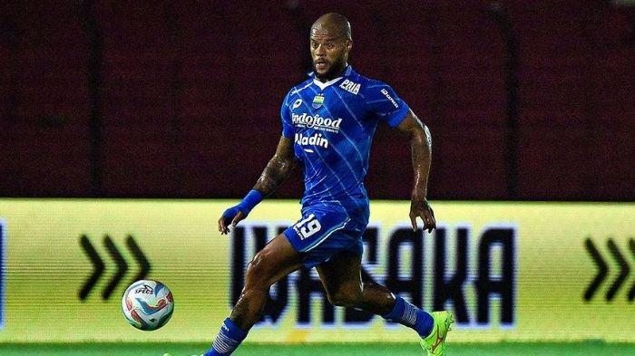 David Da Silva saat memperkuat Persib Bandung melawan Barito Putera pada lanjutan pekan ke-25 Liga 1 2023/2024