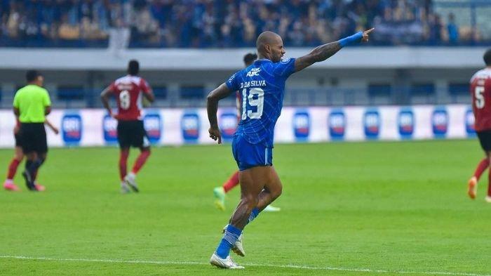 David Da Silva saat merayakan gol bersama Persib Bandung di Liga 1 2023/2024