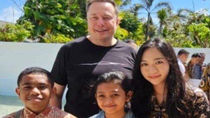 Felicia Dahayu, siswi kelas V di SD mendapat kesempatan langka bertemu dengan pesohor teknologi, CEO SpaceX sekaligus Tesla Inc, Elon Musk, di sela World Water Forum (WWF) ke-10 di Bali, Minggu (19/10/2024).