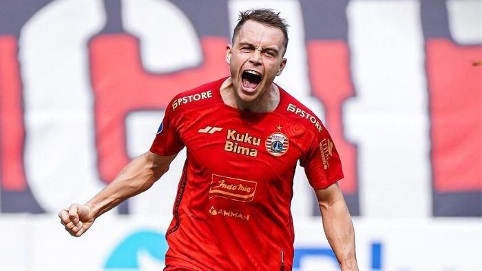 Gelandang asing Persija Jakarta, Maciej Gajos