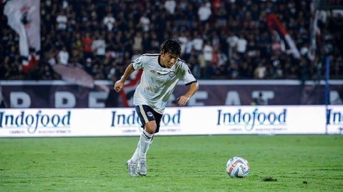 Mitsuru Maruoka saat memperkuat Rans Nusantara FC di Liga 1. Pemain asal Jepang itu bakal jadi opsi bagi Persebaya Surabaya musim depan?