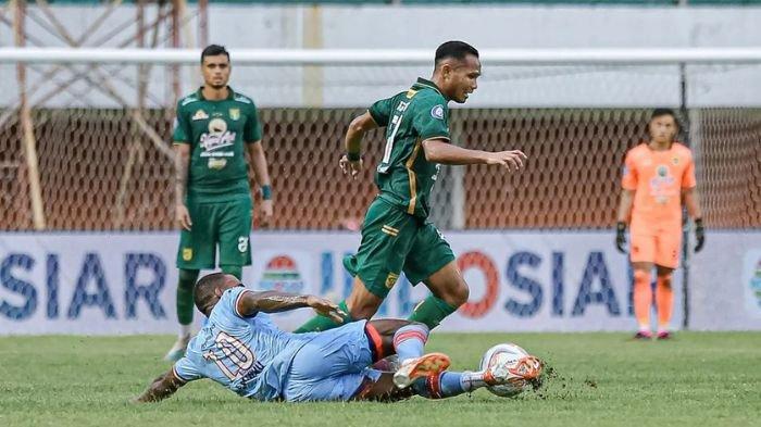 Oktafianus Fernando saat tampil di laga Rans Nusantara FC vs Persebaya Surabaya di Stadion Maguwoharjo, Sleman, Yogyakarta.