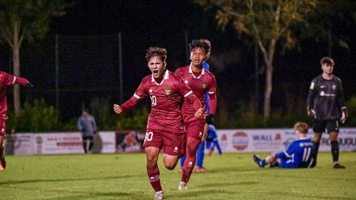 Amar Rayhan Brkic, pemain keturunan Indonesia saat memperkuat timnas U-17 Indonesia.