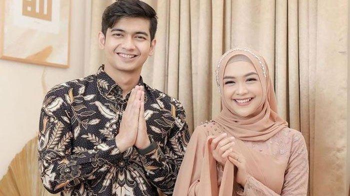 Teuku Ryan dan Ria Ricis. Inilah Perjalanan Cinta Teuku Ryan dan Ria Ricis, Dari Kirim Salam, Menikah hingga Kini Berakhir Cerai.