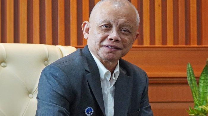 Rektor Petra Christian University (PCU) Surabaya, Prof Dr Ir Djwantoro Hardjito MEng.