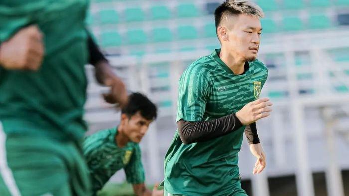Sho Yamamoto melempem di dua laga awal Persebaya Surabaya, Aji Santoso ajak beri dukungan